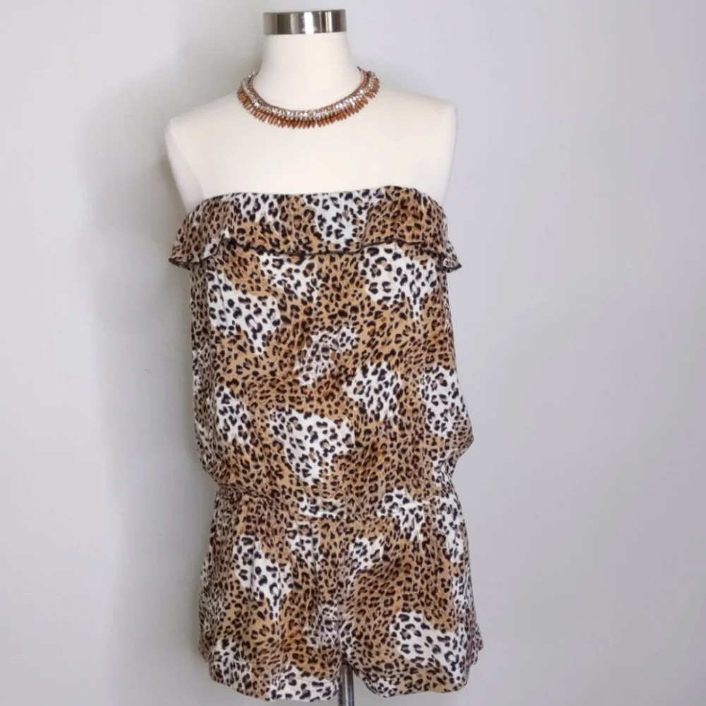 Aviva Leopard Romper Size Medium